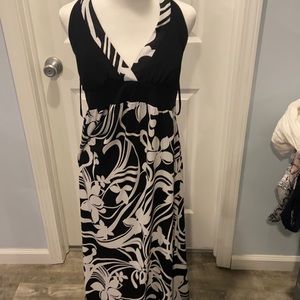 Women’s long dress Size L